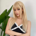 Sexy, stylish medium-long blonde hairstyle